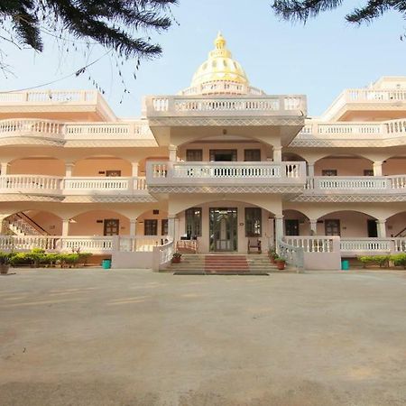 Jains Royal Palace Resorts 옐라기리 외부 사진