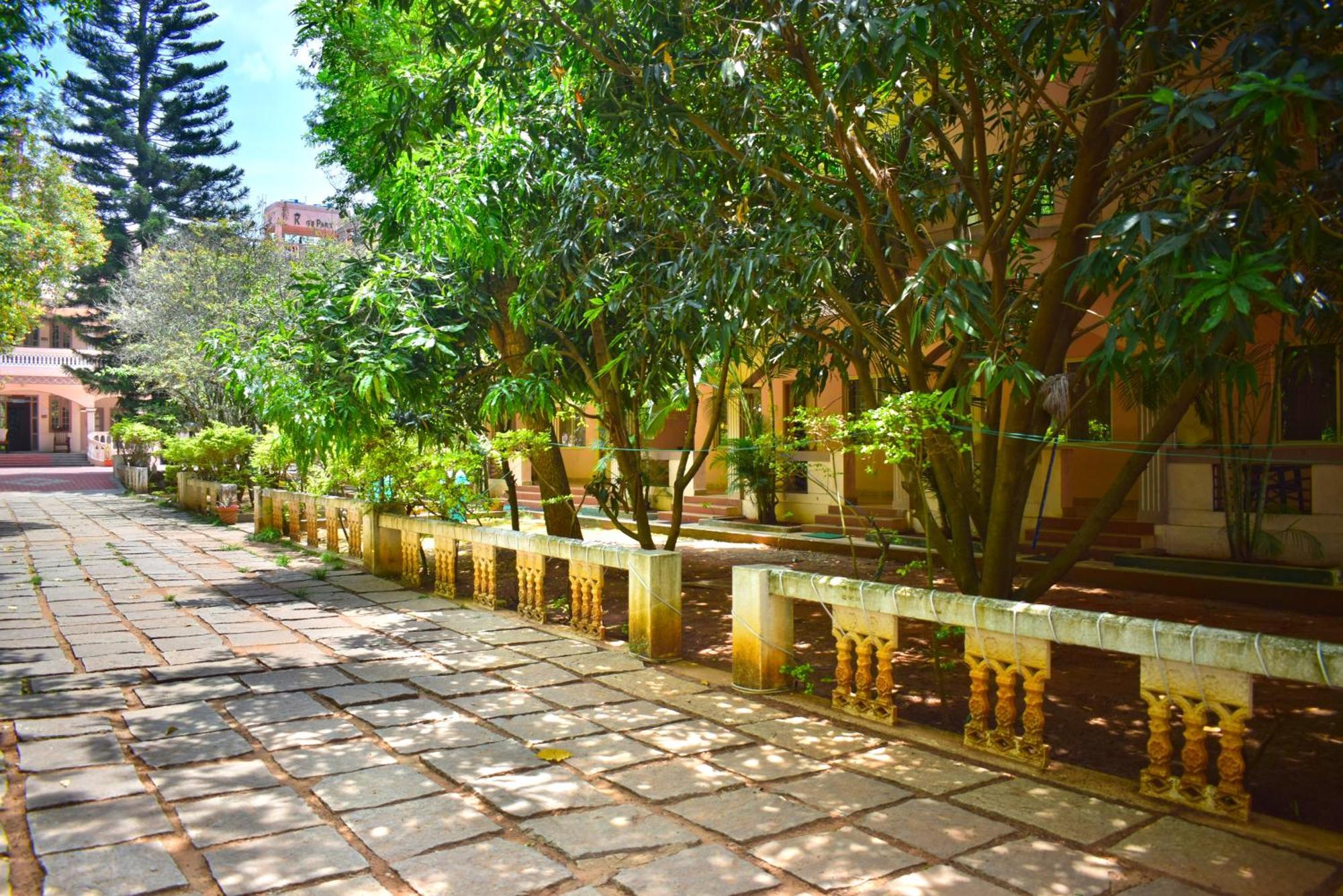 Jains Royal Palace Resorts 옐라기리 외부 사진