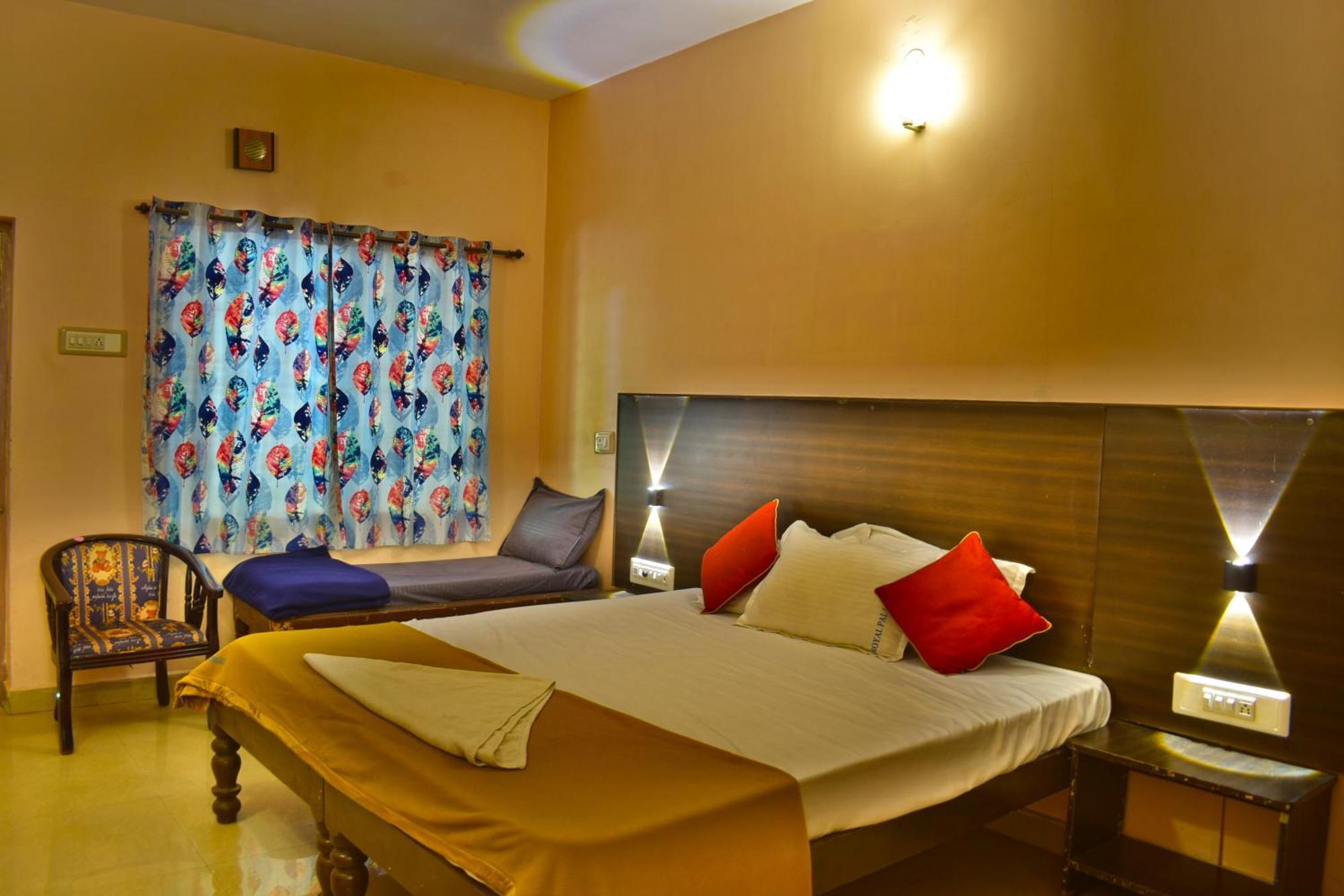 Jains Royal Palace Resorts 옐라기리 외부 사진